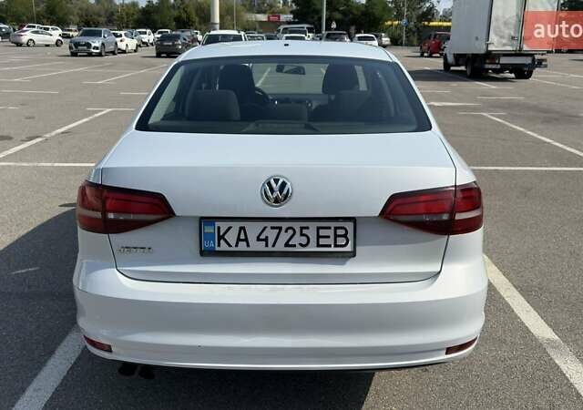 Белый Фольксваген Джетта, объемом двигателя 1.39 л и пробегом 125 тыс. км за 11000 $, фото 7 на Automoto.ua