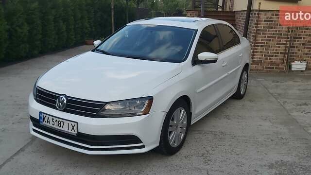 Белый Фольксваген Джетта, объемом двигателя 1.4 л и пробегом 141 тыс. км за 9500 $, фото 1 на Automoto.ua
