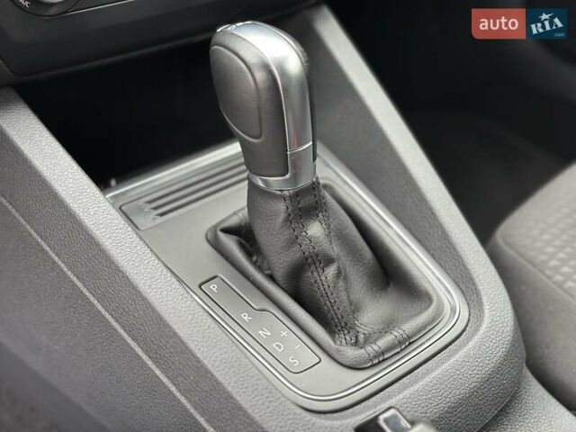 Белый Фольксваген Джетта, объемом двигателя 1.6 л и пробегом 52 тыс. км за 14800 $, фото 30 на Automoto.ua