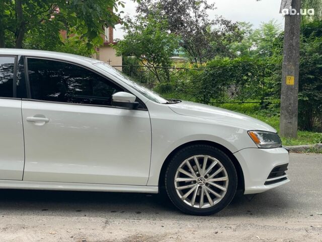 Белый Фольксваген Джетта, объемом двигателя 1.4 л и пробегом 217 тыс. км за 9390 $, фото 3 на Automoto.ua