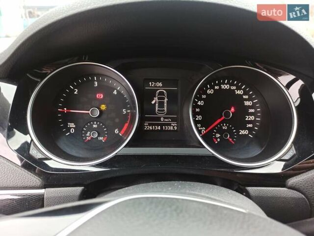 Белый Фольксваген Джетта, объемом двигателя 1.6 л и пробегом 226 тыс. км за 12500 $, фото 28 на Automoto.ua