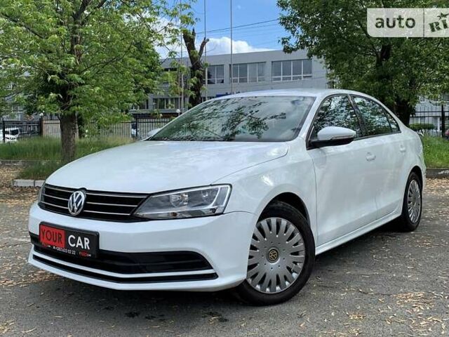 Белый Фольксваген Джетта, объемом двигателя 1.6 л и пробегом 183 тыс. км за 11500 $, фото 4 на Automoto.ua