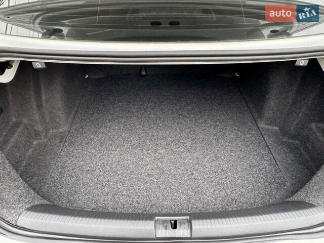 Білий Фольксваген Джетта, об'ємом двигуна 1.6 л та пробігом 99 тис. км за 11800 $, фото 33 на Automoto.ua