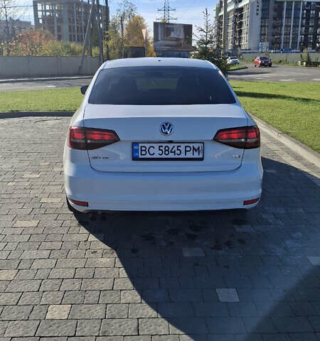 Белый Фольксваген Джетта, объемом двигателя 1.4 л и пробегом 184 тыс. км за 9300 $, фото 17 на Automoto.ua