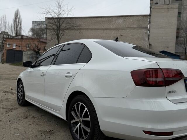 Білий Фольксваген Джетта, об'ємом двигуна 1.8 л та пробігом 184 тис. км за 10700 $, фото 8 на Automoto.ua