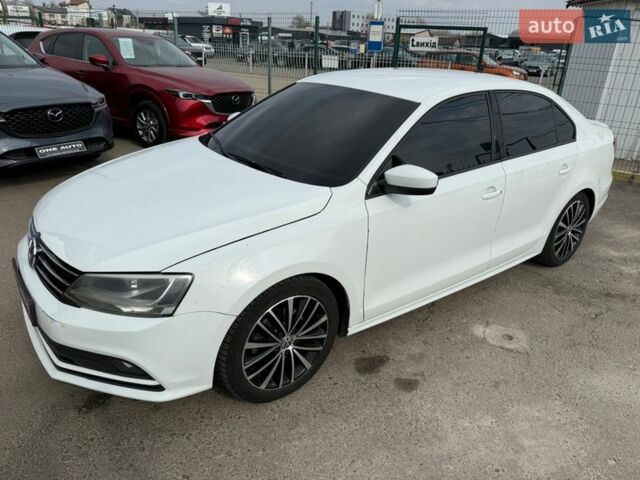 Белый Фольксваген Джетта, объемом двигателя 1.78 л и пробегом 184 тыс. км за 9690 $, фото 5 на Automoto.ua