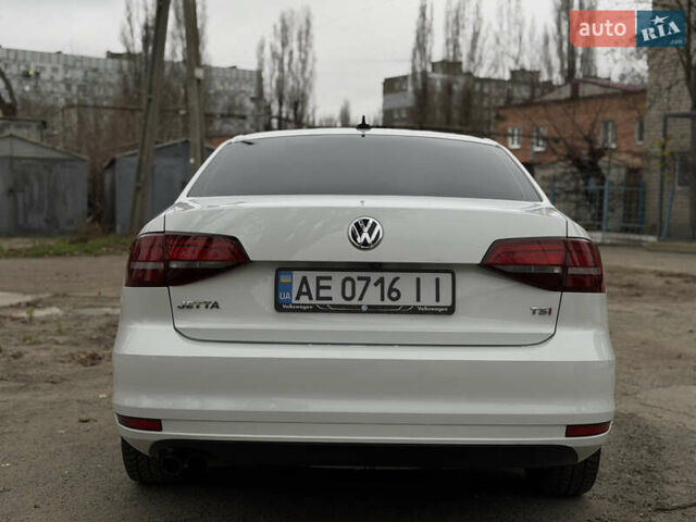 Білий Фольксваген Джетта, об'ємом двигуна 1.8 л та пробігом 184 тис. км за 10700 $, фото 6 на Automoto.ua