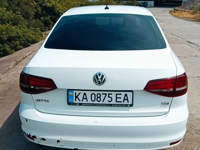 Белый Фольксваген Джетта, объемом двигателя 1.6 л и пробегом 301 тыс. км за 9000 $, фото 12 на Automoto.ua