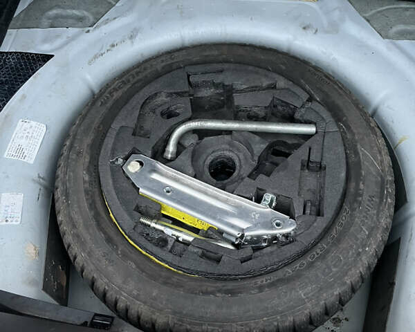 Белый Фольксваген Джетта, объемом двигателя 1.6 л и пробегом 202 тыс. км за 11600 $, фото 12 на Automoto.ua