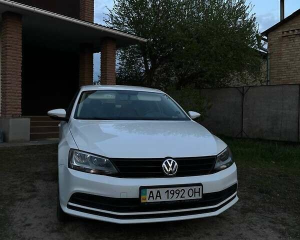 Білий Фольксваген Джетта, об'ємом двигуна 1.6 л та пробігом 134 тис. км за 12900 $, фото 3 на Automoto.ua