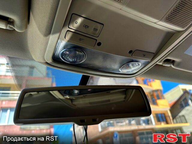 Білий Фольксваген Джетта, об'ємом двигуна 1.6 л та пробігом 163 тис. км за 12000 $, фото 8 на Automoto.ua