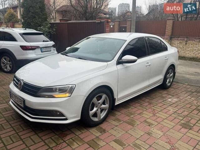 Білий Фольксваген Джетта, об'ємом двигуна 1.6 л та пробігом 99 тис. км за 11800 $, фото 51 на Automoto.ua