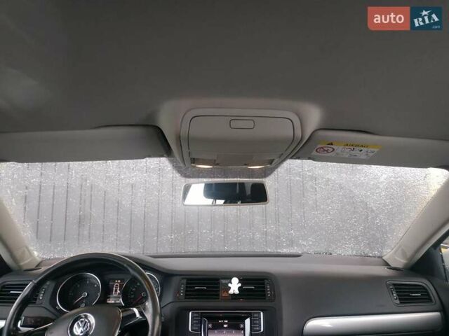 Білий Фольксваген Джетта, об'ємом двигуна 1.6 л та пробігом 307 тис. км за 8999 $, фото 33 на Automoto.ua