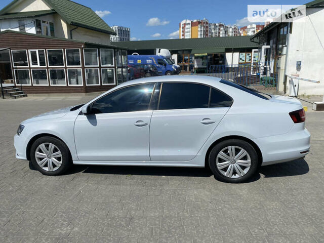 Белый Фольксваген Джетта, объемом двигателя 1.4 л и пробегом 70 тыс. км за 10999 $, фото 9 на Automoto.ua