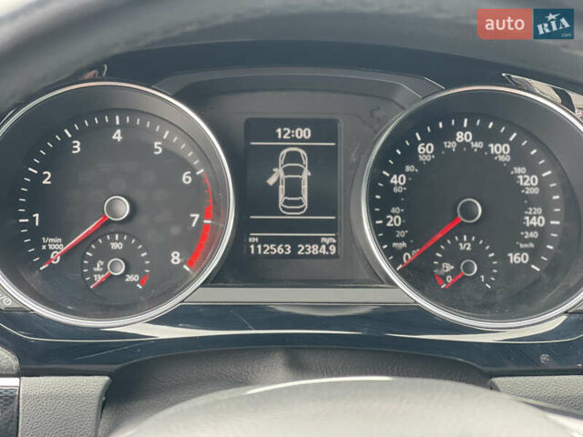 Белый Фольксваген Джетта, объемом двигателя 1.8 л и пробегом 118 тыс. км за 10000 $, фото 12 на Automoto.ua