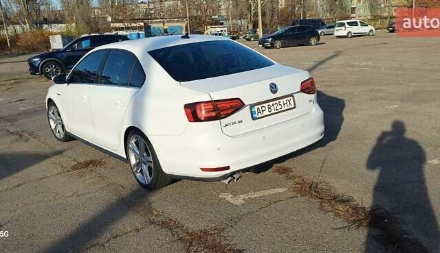 Белый Фольксваген Джетта, объемом двигателя 1.98 л и пробегом 63 тыс. км за 14000 $, фото 4 на Automoto.ua