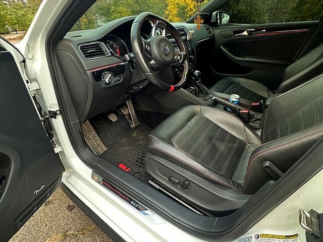 Фольксваген Джетта 2017 в Славянске на Automoto.ua Белый Фольксваген Джетта, объемом двигателя 2 л и пробегом 144 тыс. км за 13800 $, фото 6 на Automoto.ua