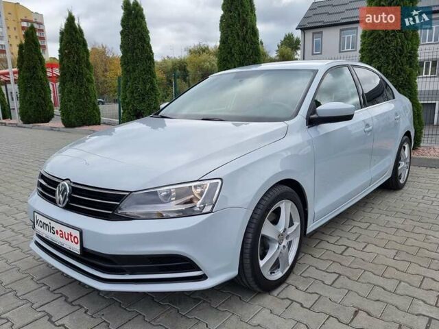 Белый Фольксваген Джетта, объемом двигателя 1.4 л и пробегом 164 тыс. км за 9999 $, фото 39 на Automoto.ua