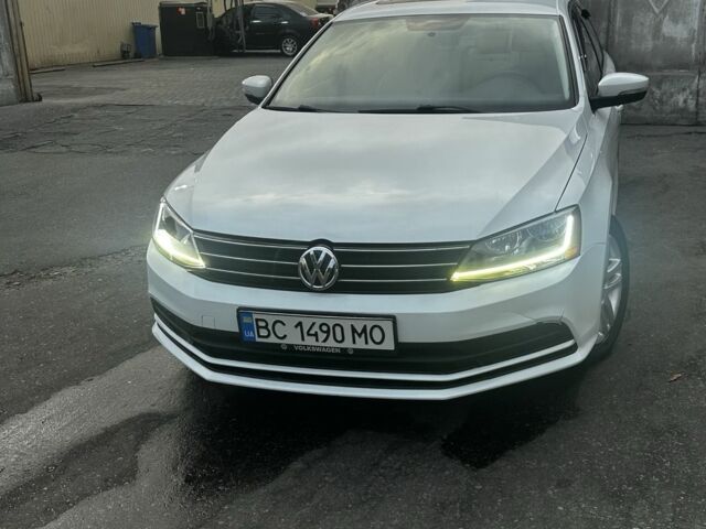 Білий Фольксваген Джетта, об'ємом двигуна 1.4 л та пробігом 51 тис. км за 9900 $, фото 1 на Automoto.ua