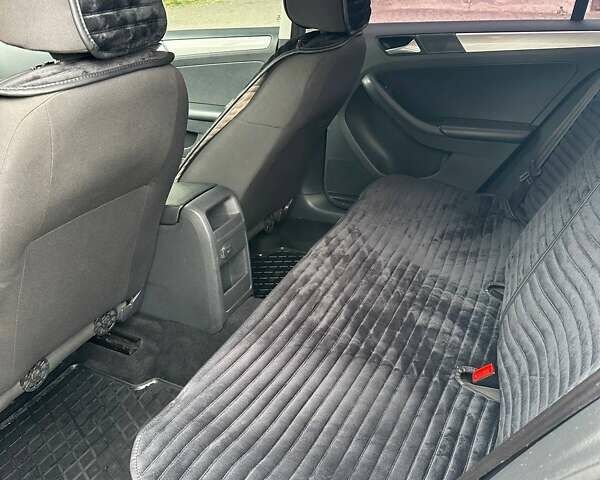 Белый Фольксваген Джетта, объемом двигателя 1.39 л и пробегом 194 тыс. км за 10700 $, фото 8 на Automoto.ua