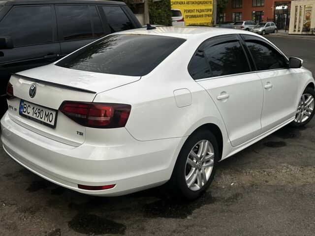 Білий Фольксваген Джетта, об'ємом двигуна 1.4 л та пробігом 51 тис. км за 9900 $, фото 2 на Automoto.ua