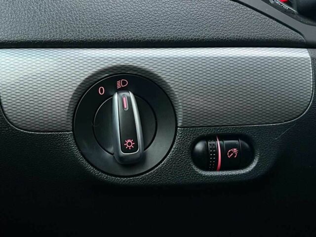 Белый Фольксваген Джетта, объемом двигателя 1.4 л и пробегом 110 тыс. км за 9650 $, фото 17 на Automoto.ua