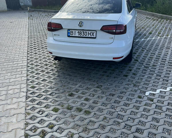 Белый Фольксваген Джетта, объемом двигателя 1.39 л и пробегом 119 тыс. км за 12400 $, фото 6 на Automoto.ua