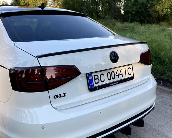 Белый Фольксваген Джетта, объемом двигателя 1.98 л и пробегом 119 тыс. км за 16000 $, фото 15 на Automoto.ua