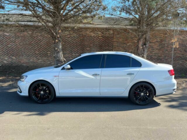 Белый Фольксваген Джетта, объемом двигателя 2 л и пробегом 52 тыс. км за 6000 $, фото 3 на Automoto.ua