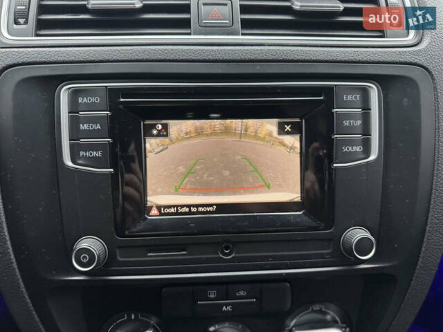 Білий Фольксваген Джетта, об'ємом двигуна 1.4 л та пробігом 146 тис. км за 10999 $, фото 22 на Automoto.ua