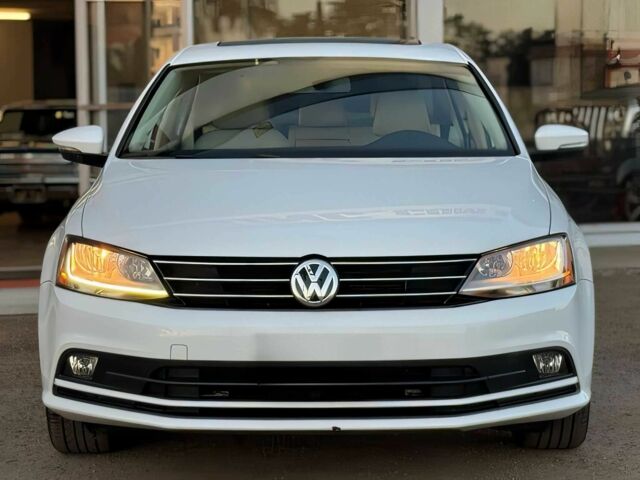 Белый Фольксваген Джетта, объемом двигателя 1.8 л и пробегом 63 тыс. км за 3100 $, фото 1 на Automoto.ua