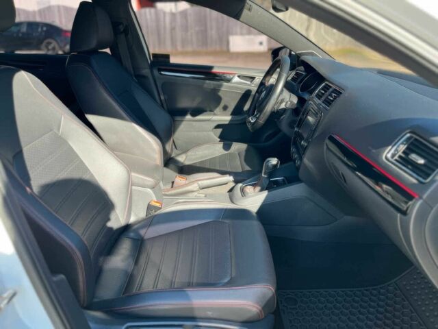 Белый Фольксваген Джетта, объемом двигателя 2 л и пробегом 52 тыс. км за 6000 $, фото 9 на Automoto.ua