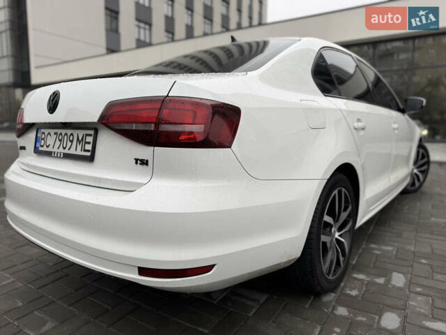 Білий Фольксваген Джетта, об'ємом двигуна 1.4 л та пробігом 146 тис. км за 10999 $, фото 11 на Automoto.ua