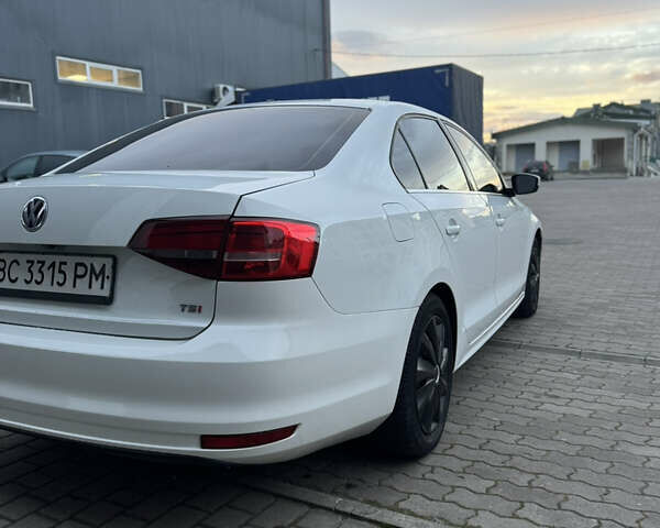 Белый Фольксваген Джетта, объемом двигателя 1.4 л и пробегом 176 тыс. км за 10500 $, фото 5 на Automoto.ua