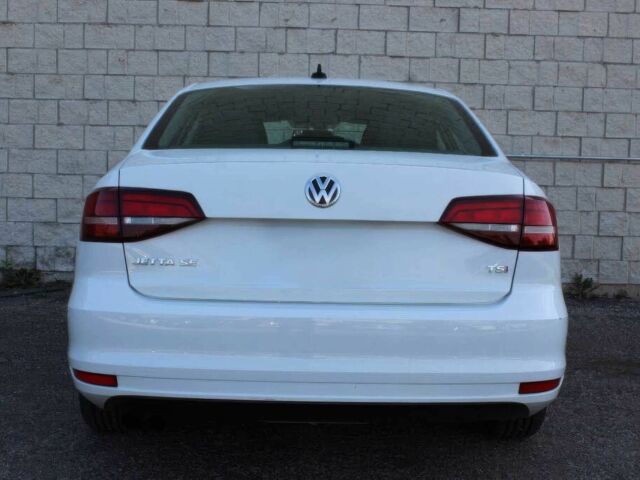 Белый Фольксваген Джетта, объемом двигателя 1.4 л и пробегом 56 тыс. км за 3100 $, фото 4 на Automoto.ua