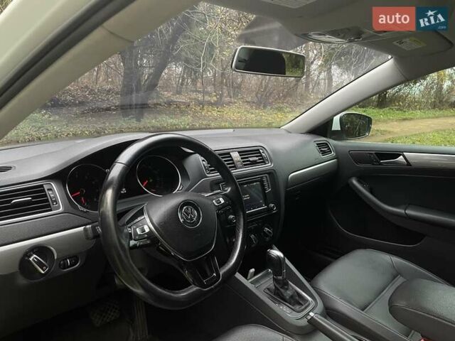 Белый Фольксваген Джетта, объемом двигателя 1.4 л и пробегом 110 тыс. км за 12300 $, фото 14 на Automoto.ua