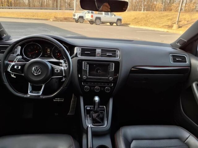 Білий Фольксваген Джетта, об'ємом двигуна 2 л та пробігом 62 тис. км за 7100 $, фото 10 на Automoto.ua