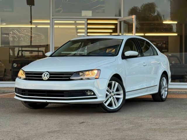 Белый Фольксваген Джетта, объемом двигателя 1.8 л и пробегом 63 тыс. км за 3100 $, фото 2 на Automoto.ua