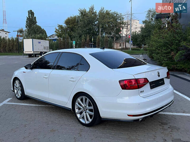 Белый Фольксваген Джетта, объемом двигателя 1.98 л и пробегом 82 тыс. км за 13500 $, фото 3 на Automoto.ua