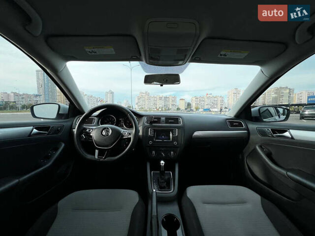 Фольксваген Джетта 2017 в Киеве на Automoto.ua Белый Фольксваген Джетта, объемом двигателя 1.4 л и пробегом 190 тыс. км за 9200 $, фото 13 на Automoto.ua