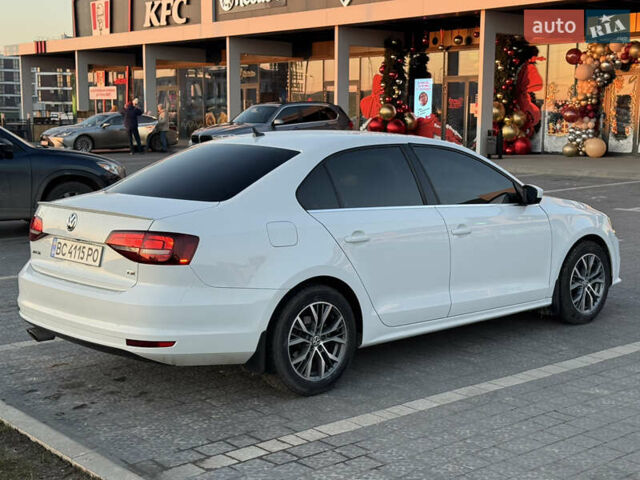 Белый Фольксваген Джетта, объемом двигателя 1.4 л и пробегом 63 тыс. км за 11000 $, фото 5 на Automoto.ua
