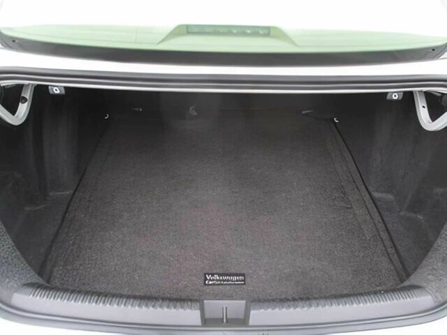 Белый Фольксваген Джетта, объемом двигателя 1.8 л и пробегом 58 тыс. км за 5900 $, фото 11 на Automoto.ua