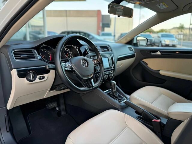 Белый Фольксваген Джетта, объемом двигателя 1.8 л и пробегом 63 тыс. км за 3100 $, фото 8 на Automoto.ua