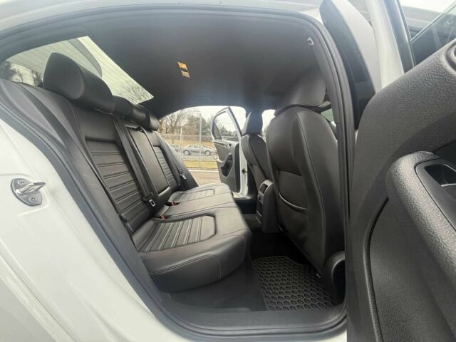 Белый Фольксваген Джетта, объемом двигателя 2 л и пробегом 68 тыс. км за 4000 $, фото 12 на Automoto.ua