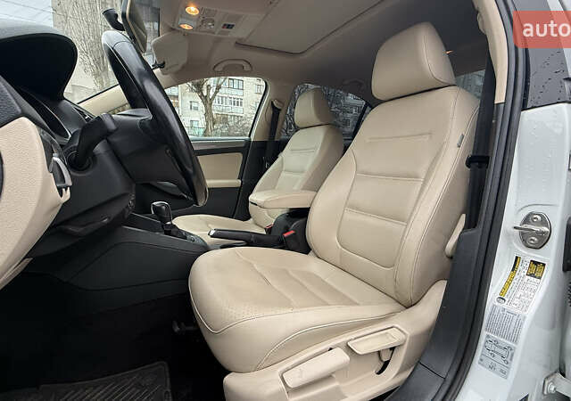 Белый Фольксваген Джетта, объемом двигателя 1.4 л и пробегом 149 тыс. км за 11500 $, фото 16 на Automoto.ua