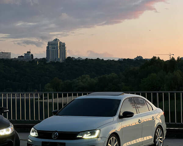 Белый Фольксваген Джетта, объемом двигателя 1.98 л и пробегом 82 тыс. км за 13500 $, фото 17 на Automoto.ua