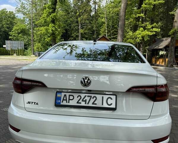 Белый Фольксваген Джетта, объемом двигателя 1.4 л и пробегом 71 тыс. км за 15000 $, фото 24 на Automoto.ua