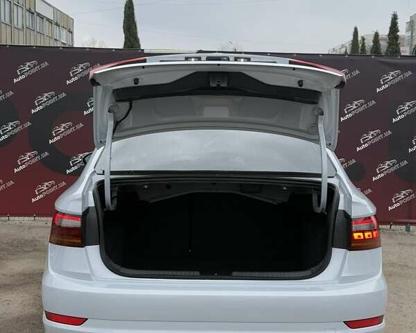 Белый Фольксваген Джетта, объемом двигателя 1.4 л и пробегом 112 тыс. км за 14300 $, фото 10 на Automoto.ua