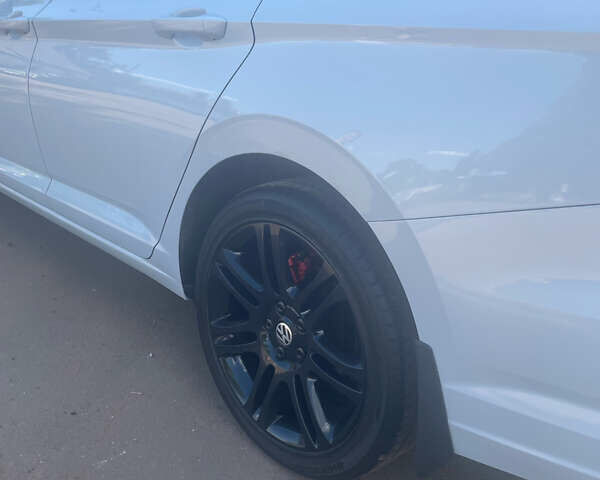 Белый Фольксваген Джетта, объемом двигателя 1.4 л и пробегом 103 тыс. км за 16000 $, фото 28 на Automoto.ua