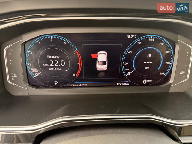 Белый Фольксваген Джетта, объемом двигателя 1.4 л и пробегом 180 тыс. км за 15999 $, фото 24 на Automoto.ua